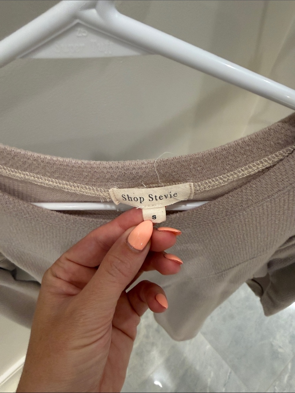 Mauve Puff-Sleeve Knit Tee - Picture 2 of 4